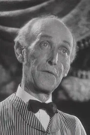 Photo of Edouard Hemme as Le curé