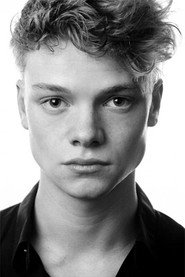Photo of Tom Rhys Harries as Axel Collins