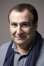 Photo of Pierre Aknine as Agent #1