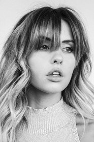 Photo of Jorgen Makena as Elle