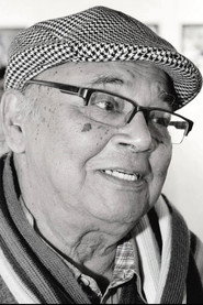 Photo of Manoj Mitra as Ananta's Father
