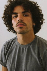 Photo of Pedro Vinicius as Thomás