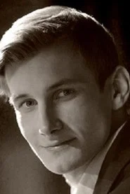 Photo of Anton Boldyrev as bank customer