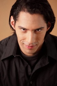 Photo of Alex Llera as Zeus