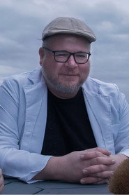 Photo of Thomas Petahtegoose as Tam Sicle