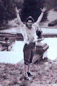 Photo of Ernst Van Duren as Étienne Pindère