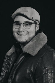 Photo of Alex Kahuam as Alex