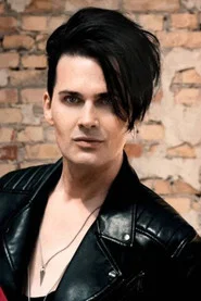Photo of Sascha Gerstner as lead & rhythm guitar, backing vocals