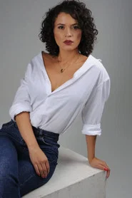 Photo of Luana Dias as Sila