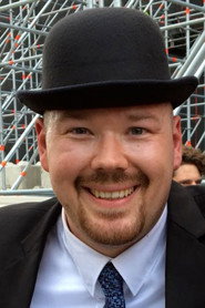 Photo of Steve Dekker as Dr. Peacock