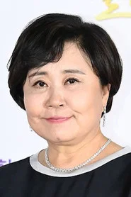 Photo of Ahn Gyeong-jin as 옥반지