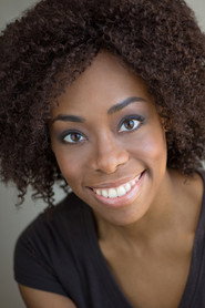 Photo of Bianca Bellange as Réceptionniste