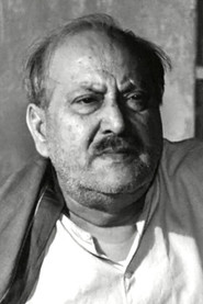 Photo of Haren Chatterjee as Priyogopal Mazumdar