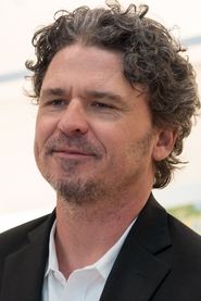 Photo of Dave Eggers as Self