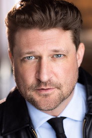 Photo of David Lee Garver as Andrew