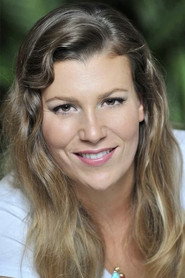 Photo of Alexandra Laverdière as Chloé