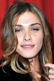 Photo of Caroline de Vivaise as Self - Costume