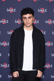 Photo of Loris Bonora as Hakim