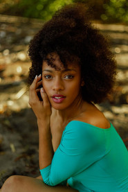 Photo of Ambre Bozza as Annabelle