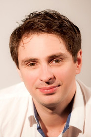 Photo of Zoltán Rák as Béla Radics