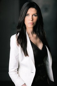 Photo of Amanda May as Melissa Haber-Reese