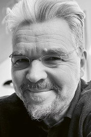 Photo of Martin Baltscheit as Herr Bones (voice)