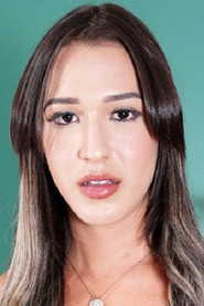 Photo of Lara Lopes