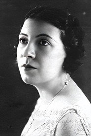 Photo of Eloísa Muro as Doña Lola