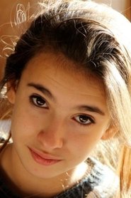 Photo of Thaïs Alessandrin as Louise