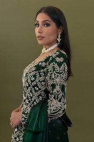 Photo of Noor Al Ain as Meeri