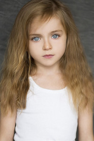 Photo of Saskia de Melo Dillais as Lou