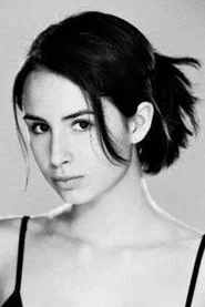 Photo of Axelle Ade-Pasdeloup as Aurélie