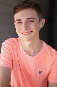 Photo of Dylan Hall as Rob