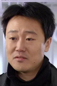 Photo of Kang Suk-won as Senior Detective