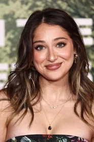 Photo of Yelena Friedman as Safiya D'Angelo