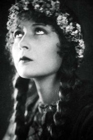 Photo of Édith Jéhanne as Jeanne Ney