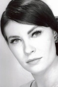 Photo of Hope Stansbury as Ivy