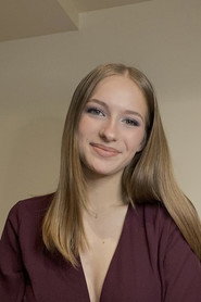 Photo of Cordelia Klammer as Szonya