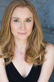Photo of Amy Sloan as Alice