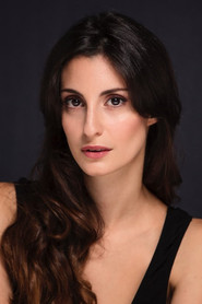 Photo of Ana Loig as Camila