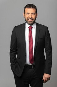 Photo of Raviv Drucker as Self