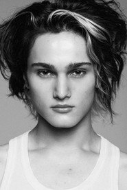 Photo of Enzo Ferrada as Tomás