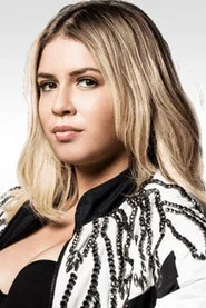 Photo of Marília Mendonça as Cantora