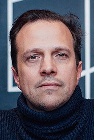 Photo of Philippe Lesage as Philippe