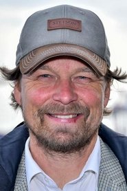 Photo of Lars Jessen as Arjan