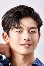 Photo of Wang Seok-hyeon as Hwang Ki-dong