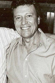 Photo of Silvio César as César Silva