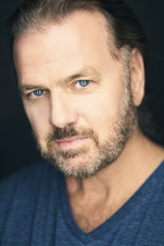 Photo of Kevin Anderson as Henrik Egerman