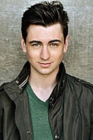 Photo of Julian von Nagel as Evan