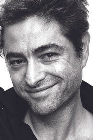 Photo of Nicolas Koretzky as Maurice 'Momo' Zareba